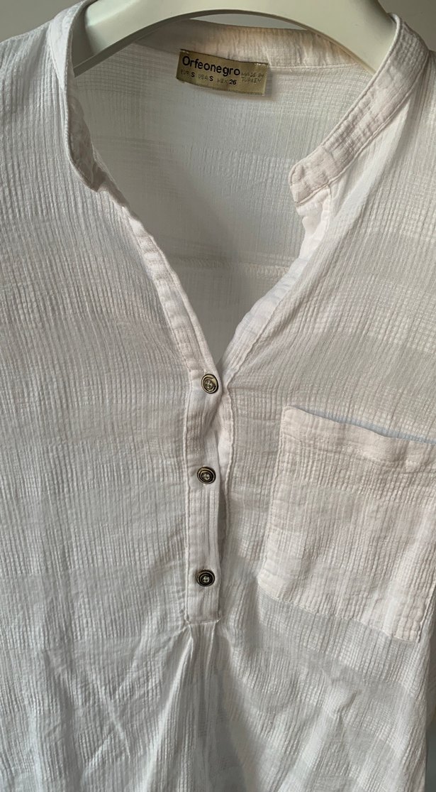 Düğmeli V Yaka Uzun Kollu Keten Gömlek - Görsel 3