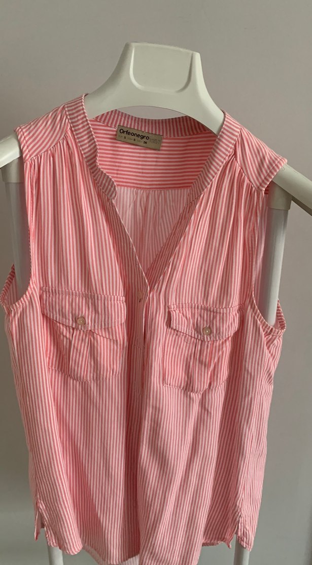 Kadın Pembe Çizgili V Yakalı Kolsuz Gömlek - Görsel 3