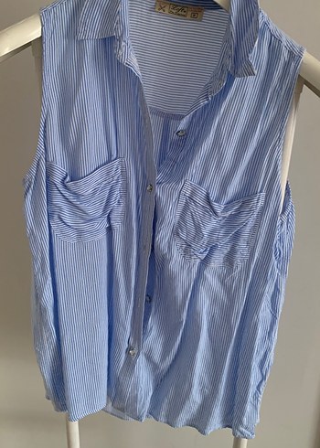 Düğmeli, Kolsuz Mavi Çizgili Kadın Gömlek - Görsel 2