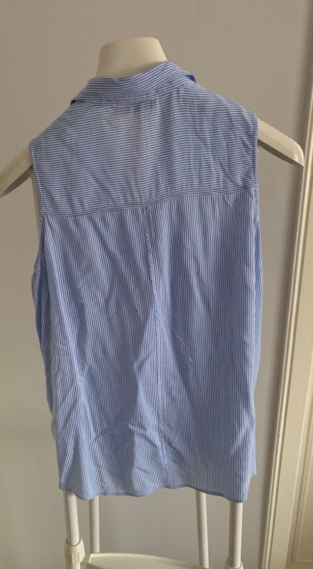 Düğmeli, Kolsuz Mavi Çizgili Kadın Gömlek - Görsel 3