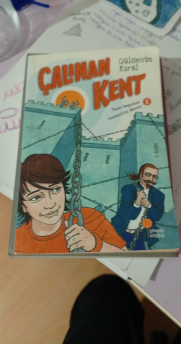 Umudun Çocukları ve Çalınan Kent kitabı - Görsel 3