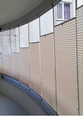 Taç cam balkon modelleri plıse tüm renk vardır