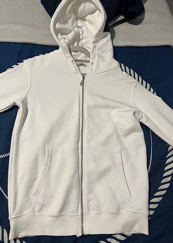 Moncler Beyaz Kapusonlu Fermuarli Sweatshirt M Beden Az Kullanildi