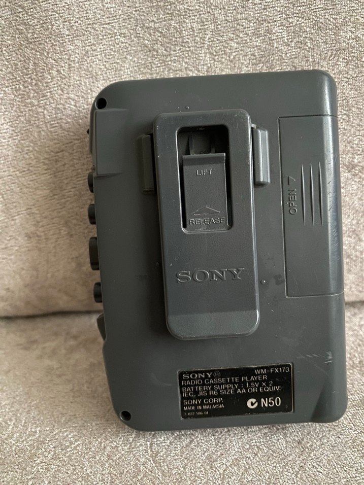 Siyah Sony Mega Bass Müzik Sistemi - Görsel 2