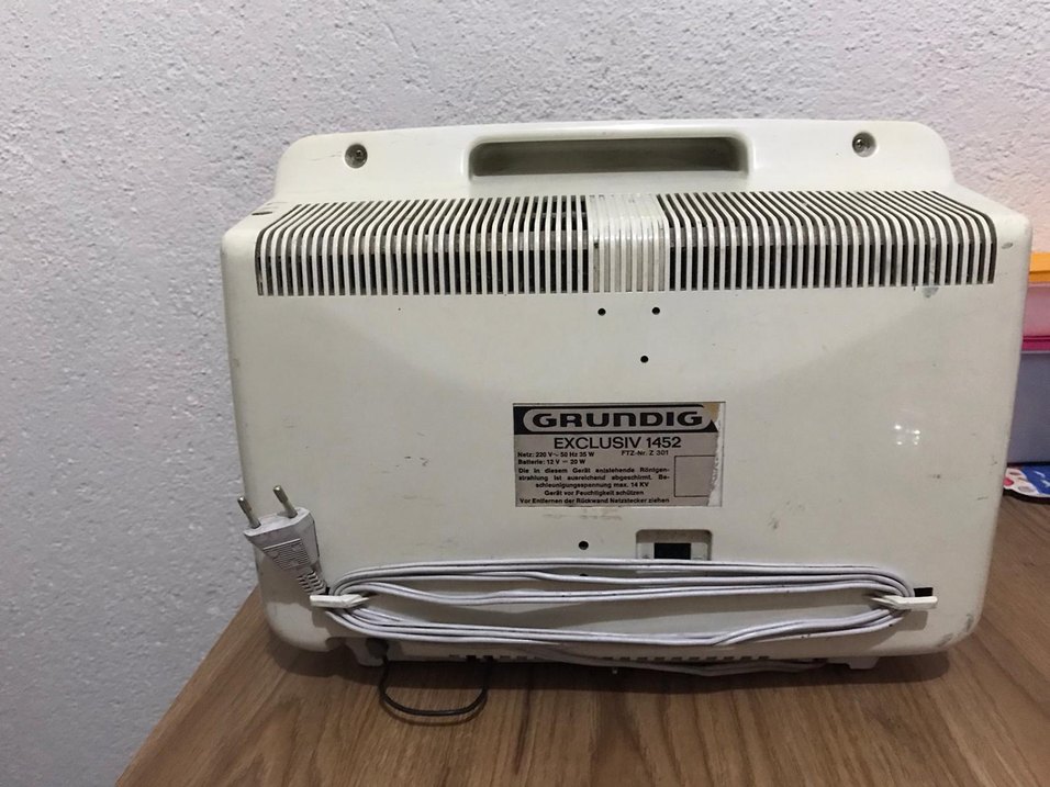Grundig mini tv antika - Görsel 4