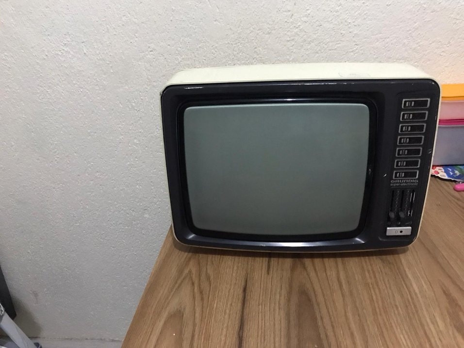 Grundig mini tv antika - Görsel 2