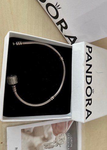 Pandora Pandora Zincir Detaylı Gri Kadın Bileklik