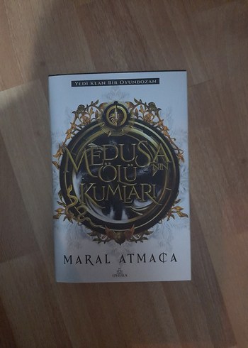  Medusa Oğlu Kumlari - Maral Atmaca Romanı