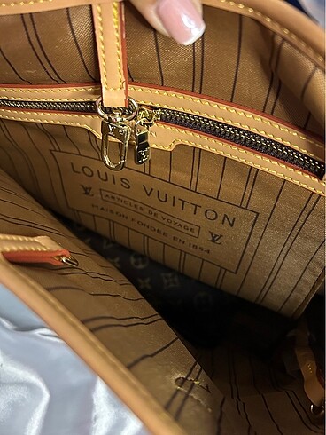 Louis Vuitton LV Neferfull çanta