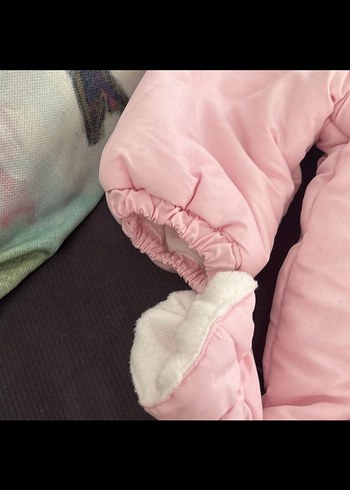 Kız Bebek Pembe Kürklü Kar Desenli Tulumu - Görsel 4