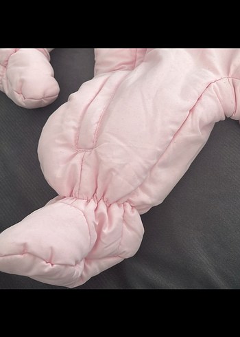 Kız Bebek Pembe Kürklü Kar Desenli Tulumu - Görsel 3