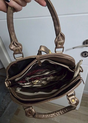 Modern Klasik Altın Sedefli Kadın Deri Çanta - Görsel 3