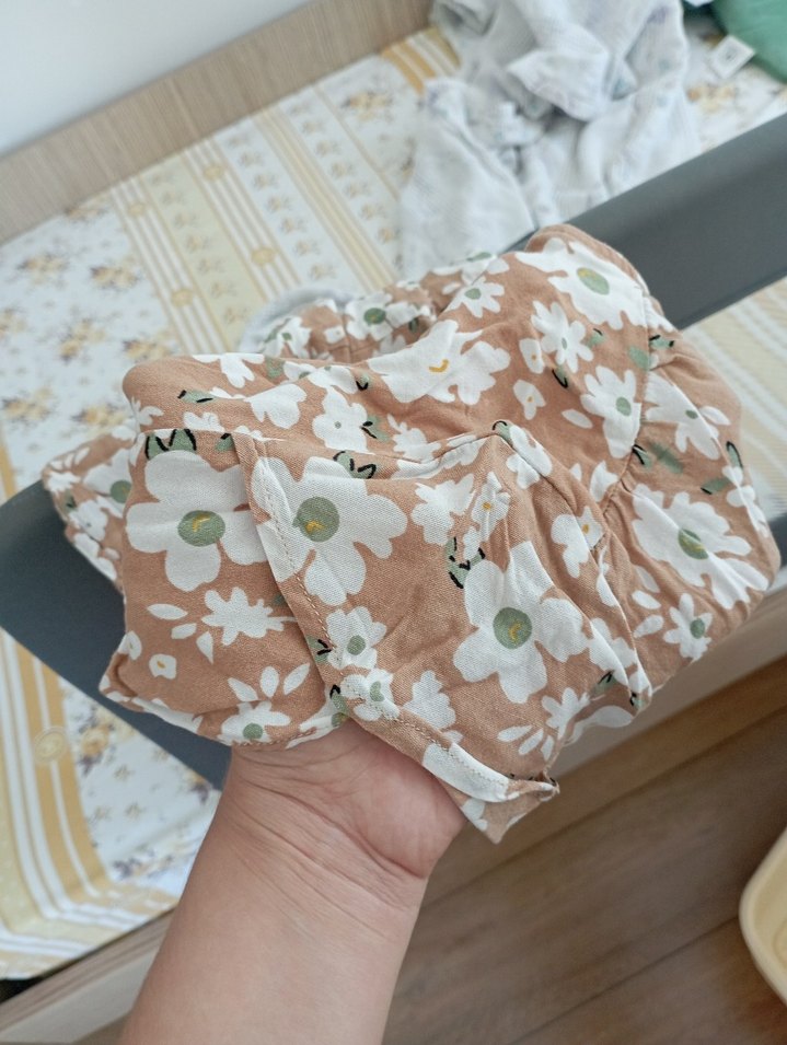 Bej Çiçek Desenli Bohem Midi Elbise - Görsel 4