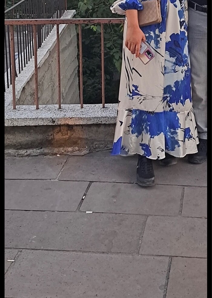 Saten elbise - Görsel 2