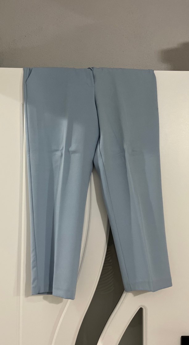 Kadın Mavi Kısa Kumaş Pantolon - Görsel 2