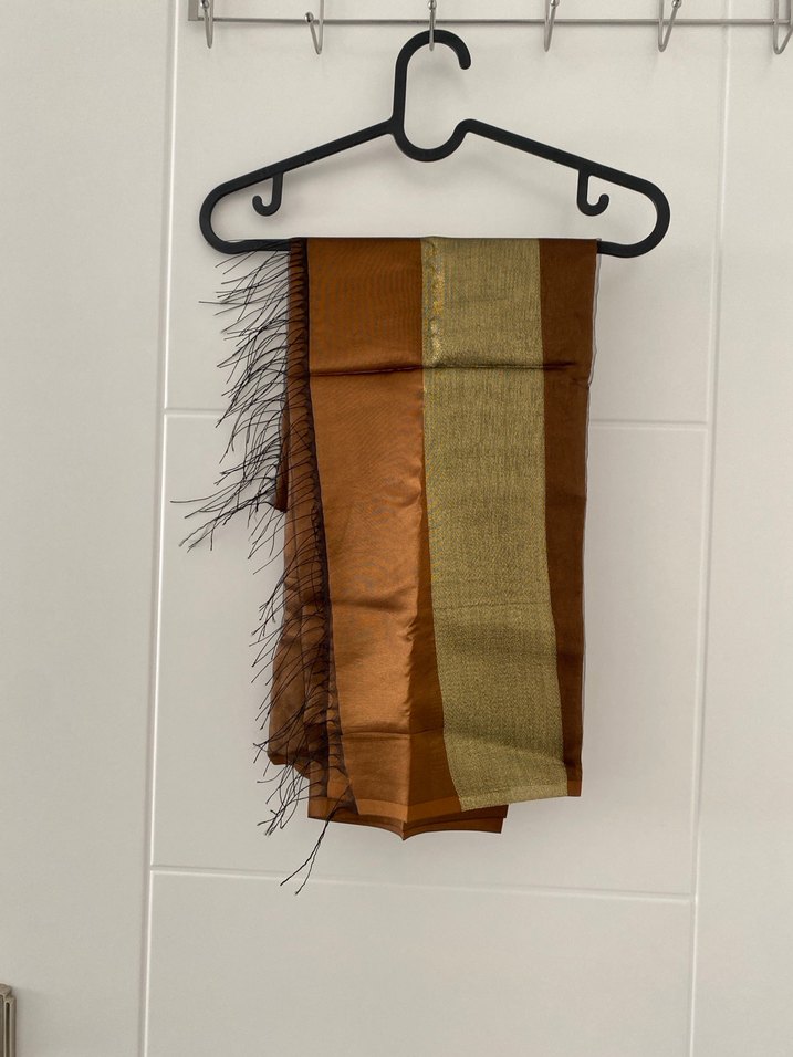 Kadın Parlak Kahverengi İpek Şal - Görsel 2