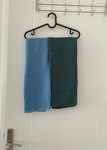 Kadın Drapeli mavi ve yeşil iki adet şal - Görsel 2