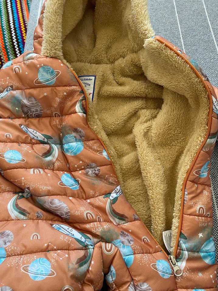 Kahverengi Kapüşonlu Bebek Tulum - Görsel 4