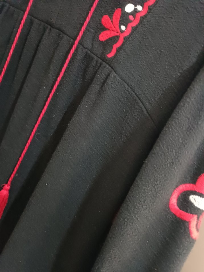 Püsküllü Nakışlı Siyah Bohem Uzun Elbise - Görsel 5