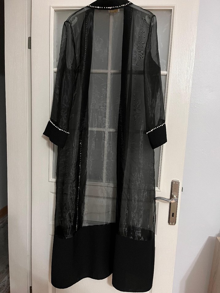 Boncuk İşlemeli Siyah abaya - Görsel 4