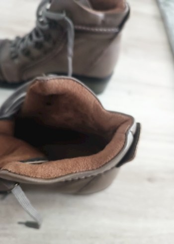 Gri Süet Dolgu Topuklu Kadın Bot - Görsel 5