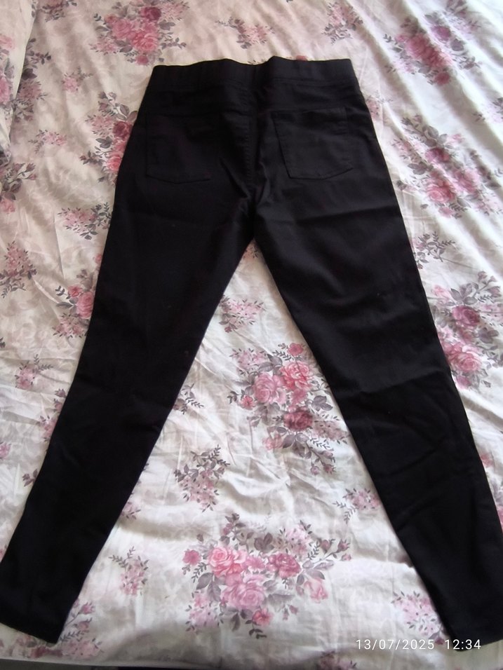 Siyah Kadın Dar Kesim Kumaş Pantolon - Görsel 4