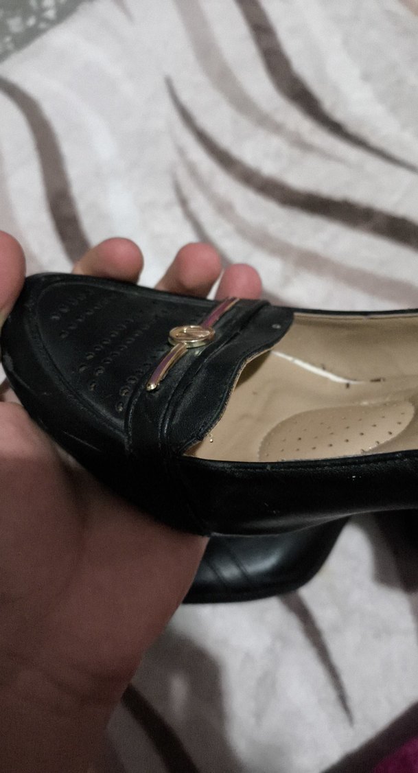 Tokalı Siyah Kadın Klasik Topuklu Ayakkabı - Görsel 3