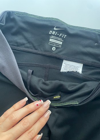 Nike Siyah Fermuarlı Spor Tayt - Görsel 4