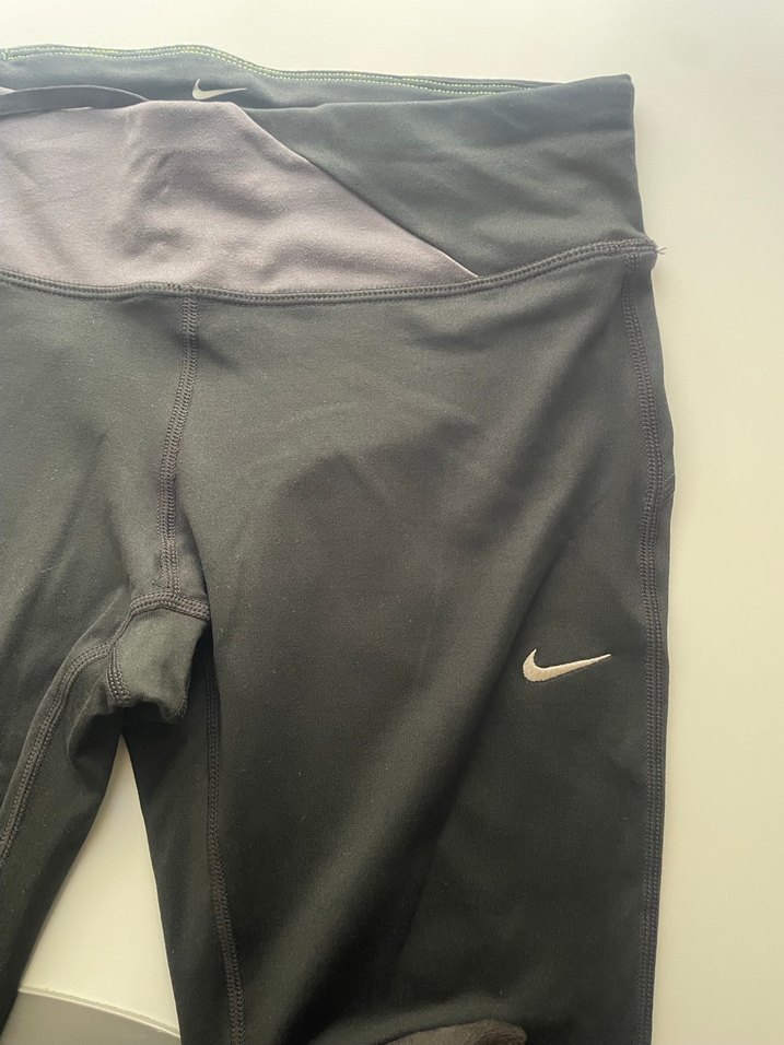 Nike Siyah Fermuarlı Spor Tayt - Görsel 3