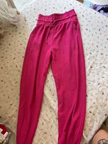 Pembe alt