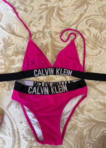 Calvin Klein Calvin Klein Pembe Strappy Bikini Takımı