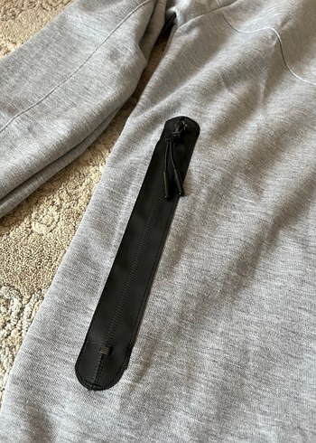 Nike tech Gri Fermuarlı hırka - Görsel 7