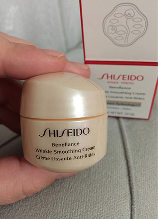 Shiseido Shiseido marka nemlendirici 