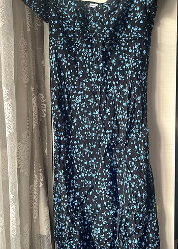 Bershka Mavi Desenli V Yakalı Uzun Elbise - Görsel 3