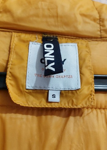 Sarı Kadın Kısa Şişme Mont - Görsel 3