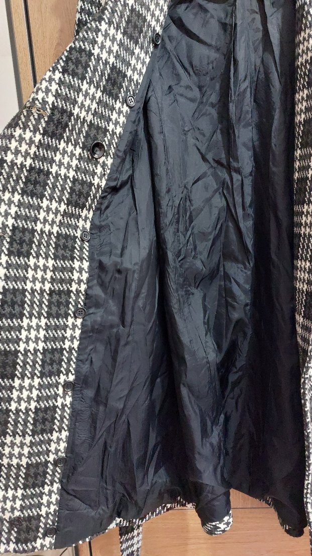 Ekose Desenli Kadın Midi Kaban - Görsel 3