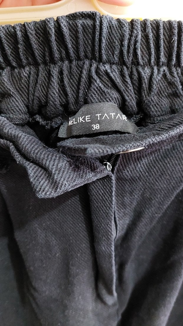 Kadın Siyah Kemerli Bol Kesim Denim Pantolon - Görsel 2