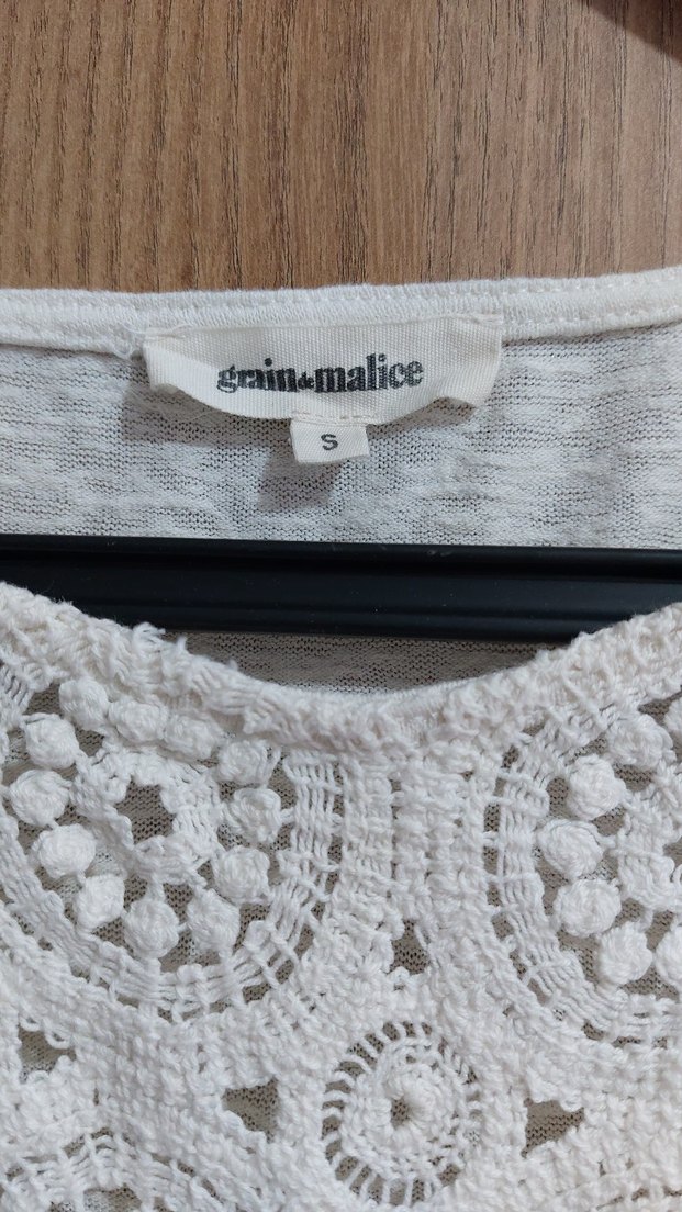 Kadın Beyaz Pamuklu Örgü Kolsuz Atlet - Görsel 5