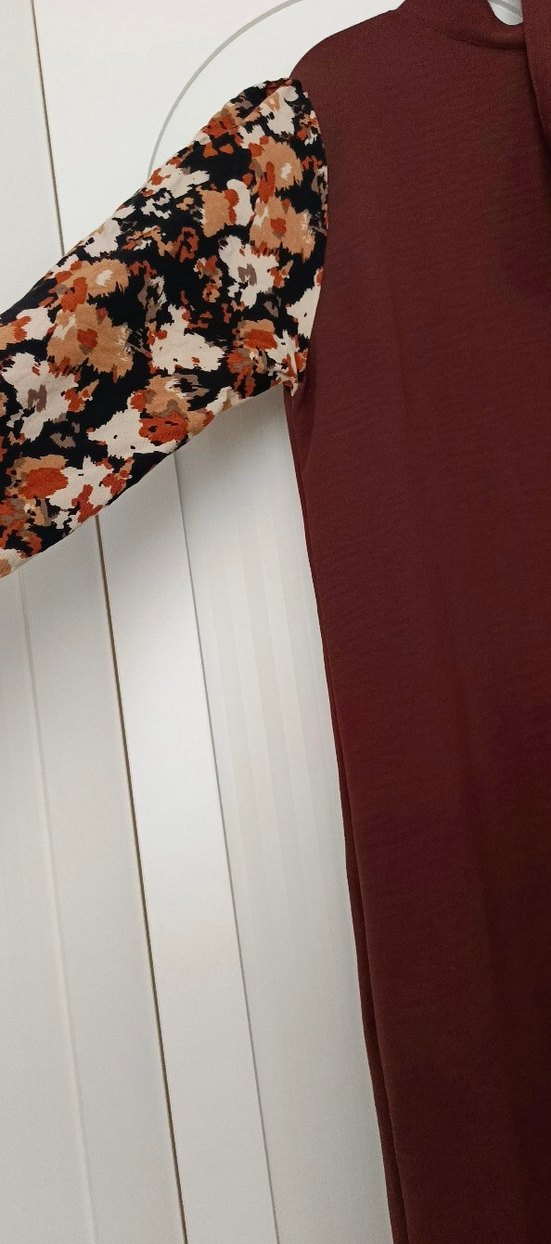 Uzun Kol, Yüksek Yakalı Kahverengi Kadın Elbise - Görsel 3