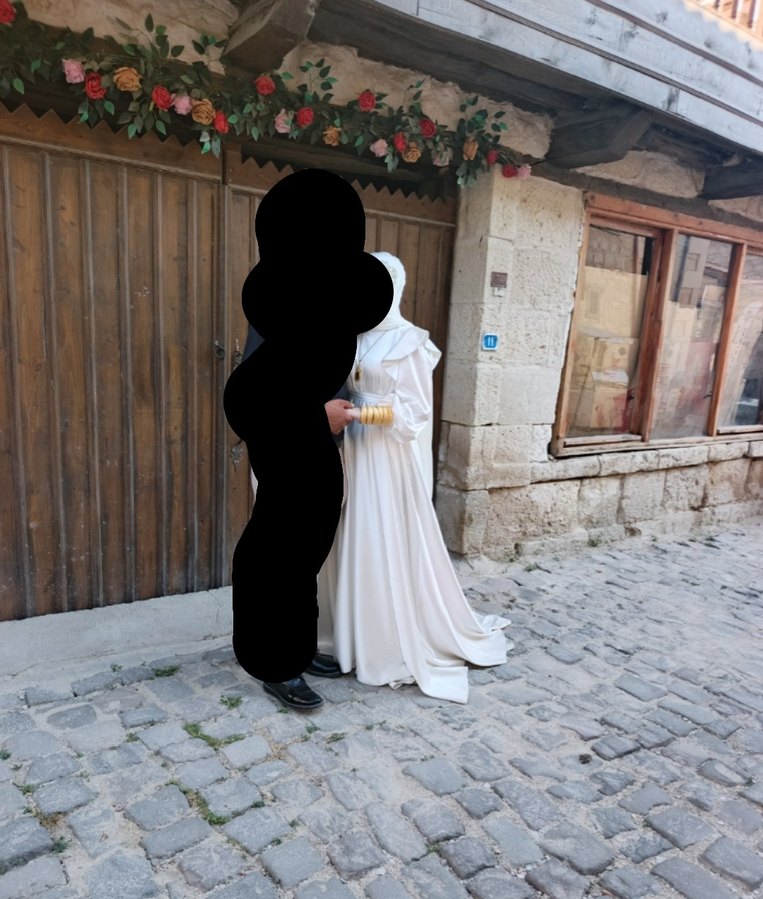 Uzun Kollu Yüksek Yakalı Beyaz Prenses Gelinlik - Görsel 4