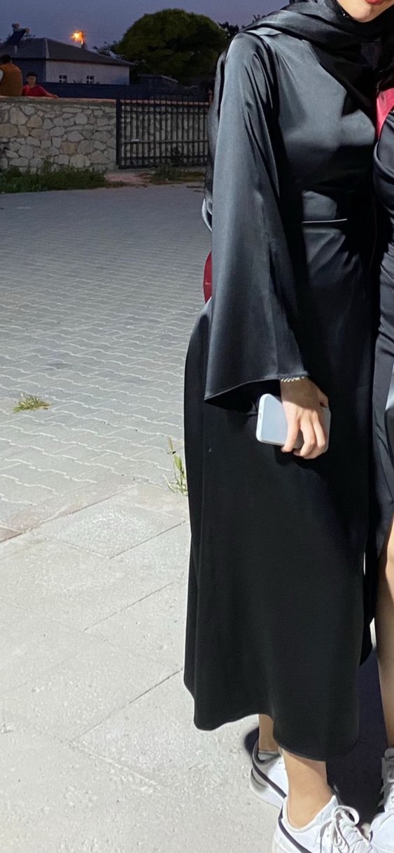 Drapeli Yandan Bağlama Detaylı Siyah Uzun Kadın Mezuniyet Elbise - Görsel 3