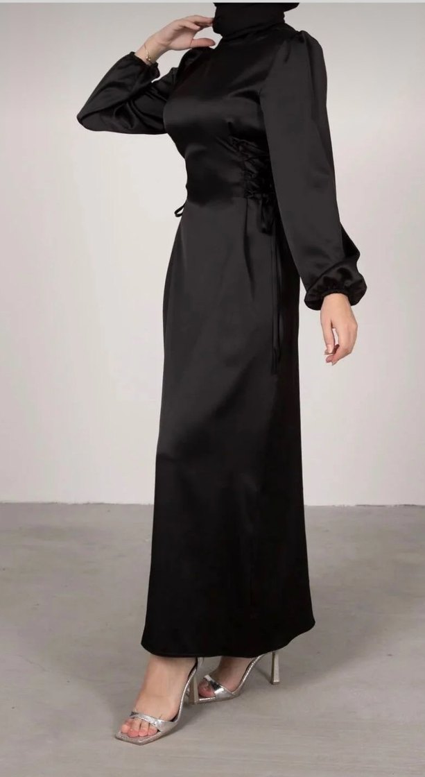 Drapeli Yandan Bağlama Detaylı Siyah Uzun Kadın Mezuniyet Elbise - Görsel 4