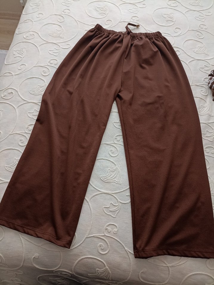 Kahverengi Çizgili Hamile ve Emzirme Pijaması - Görsel 2