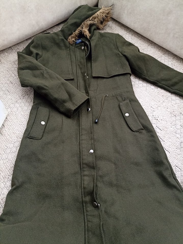 Sokak Stili Uzun Kürklü Hamile Kabanı - Görsel 2