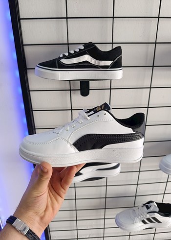 37 Beden beyaz Renk Puma Unisex Spor Ayakkabı