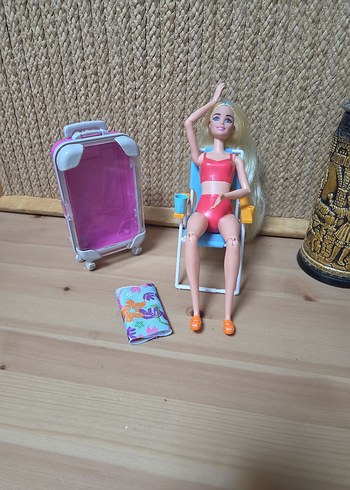 barbie tatilde