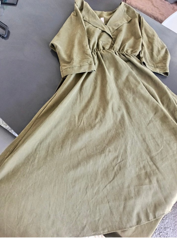 hakki V Yaka Midi  Elbise - Görsel 2