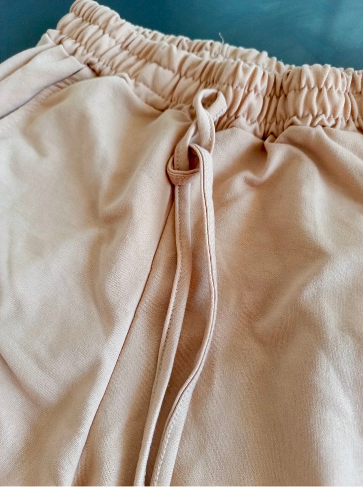 Bej Kadın Rahat Kesim Uzun Kumaş Pantolon - Görsel 2