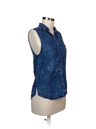 Pull and Bear Pull and Bear Gömlek %70 İndirimli.