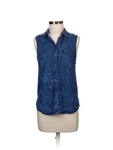 Pull and Bear Gömlek %70 İndirimli.